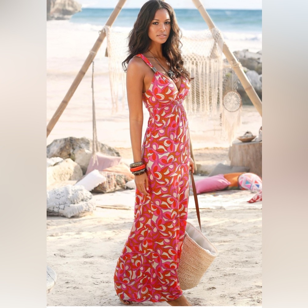 Venus Lascana 1X floral surplice neck maxi dress Vacation tan retro Knit Beachy
